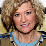 Dana Wheeler-Nicholson — Annie