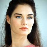 Lara Lamberti — Julia