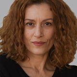 Στέλλα Φυρογένη — Loukas' Mother