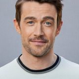 Роберт Бакли — Finn