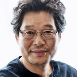 You Chea-myung — General Manager Hwang