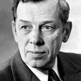 Georgi Zhzhyonov — general Sharapov