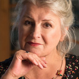 Traute Hoess — Anna Fellner (uncredited)