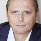 Laurent Pasquier — Narrator (voice)