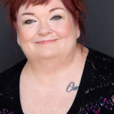 Мами Мик — Clerk