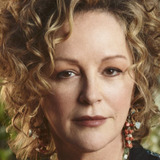 Bonnie Bedelia — Holly Gennaro McClane