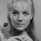 Kika Markham — Naomi