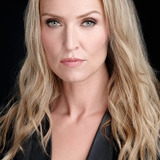 Клер Смитис — Clarita