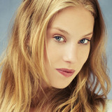 Aneta Krejčíková — Lucie