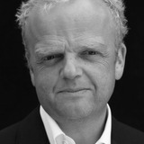 Toby Jones — Sir William Ingram