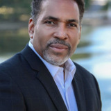 Gary A. Jones — Convict (uncredited)