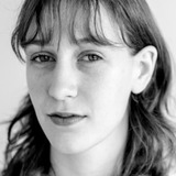Bianca Pujía Levy — Laura