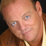 Расти Мейерс — News Stand Guy