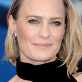 Robin Wright — Narrator (voice)