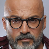 امیر آقایی — Kaveh Nariman