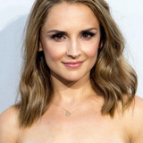 Rachael Leigh Cook — Young Georgia Lawshe