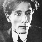 Nigel De Brulier — Priest