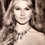 Valérie Lagrange — Rosine