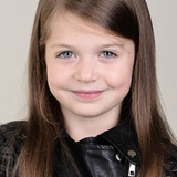 Алиса Мынай — young Tanya