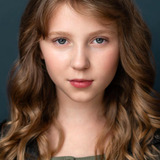 Adelyn Bruce — Bella