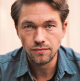 Jakob Oftebro — Asbjørn Søvold