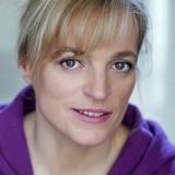 Eloïse Labro — (uncredited)