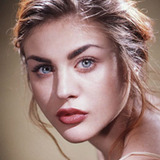 Frances Bean Cobain — Self (archive footage)
