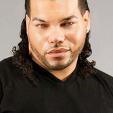 Лион Бекуив — Tongan Cargo Hand