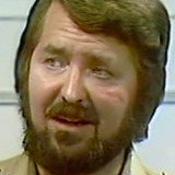 Manfred Wagner — Narrator (voice)