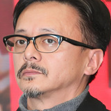 Ronald Wong — Bar waiter