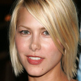 Nicole Vicius — Partygoer