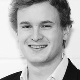 Max Pirkis — Midshipman Blakeney