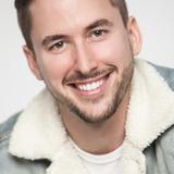 KC Monnie — Hollywood Party Dancer