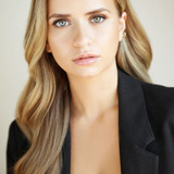 Avril Nickolls — Abby Flannagan