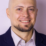 Олег Карпенко