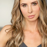 Jessica Williams — Loretta