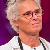 Lucía Dominguín — Cecilia