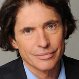Arno Klarsfeld — Reporter interviewing Lucas