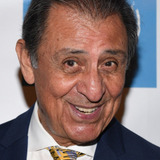 Emilio Delgado — Luis