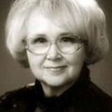 Svetlana Kharlap — Komarov (voice)