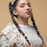 Renata Flores — Urpi