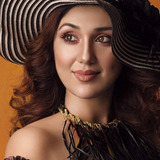 Apu Biswas — Riya Chowdhury