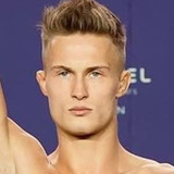 Oskar Szczepaniak — Self