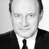 David Bauer — Lieutenant General Harry Buford