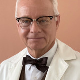 Алекс Хайд-Вайт — David Morse