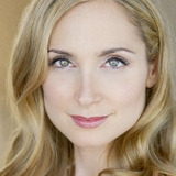 Робин Коэн — Anne-Marie Sakowitz