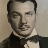 Philip Van Zandt — SS Man at Hospital (uncredited)