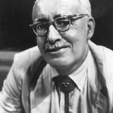 Frank O'Connor — Ringside Photographer (uncredited)