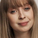 Lea Høyer Stensnæs — Irina