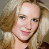 Lee-Anne Summers — Hostess (uncredited)